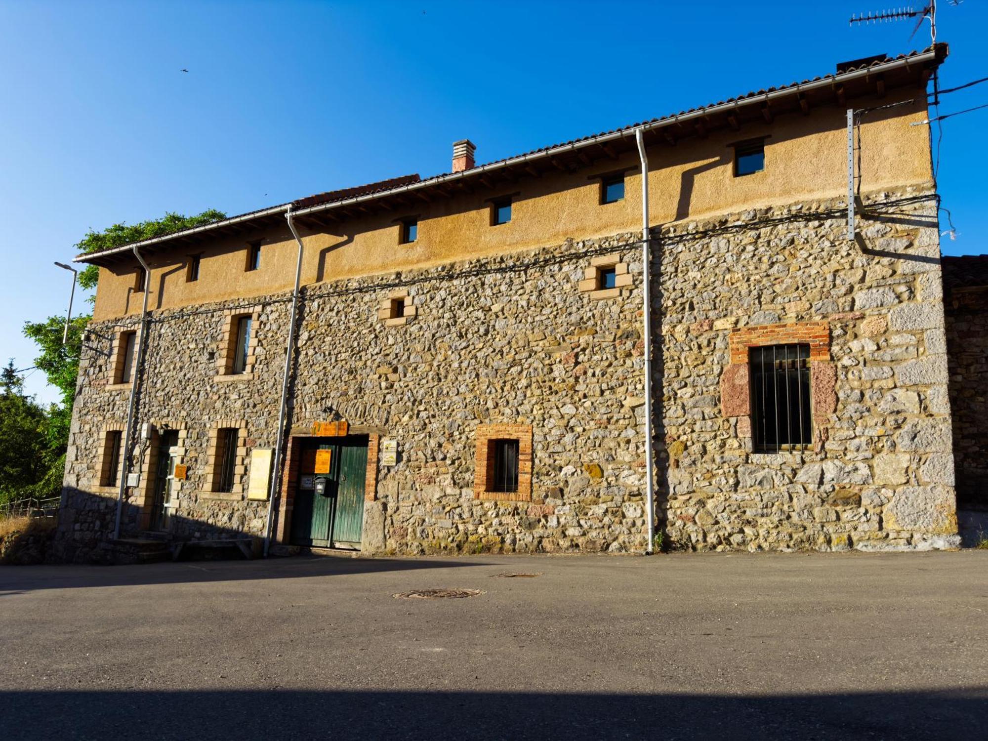 Albergue Valle De Arbas Cubillas de Arbas Екстериор снимка